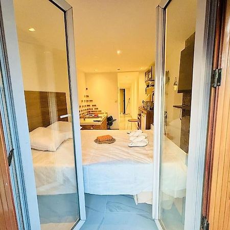Studio Love Jacuzzi Marseille Bagian luar foto