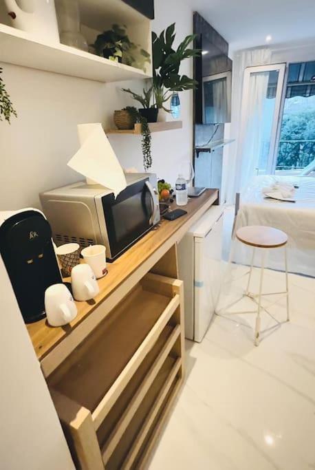 Studio Love Jacuzzi Marseille Bagian luar foto